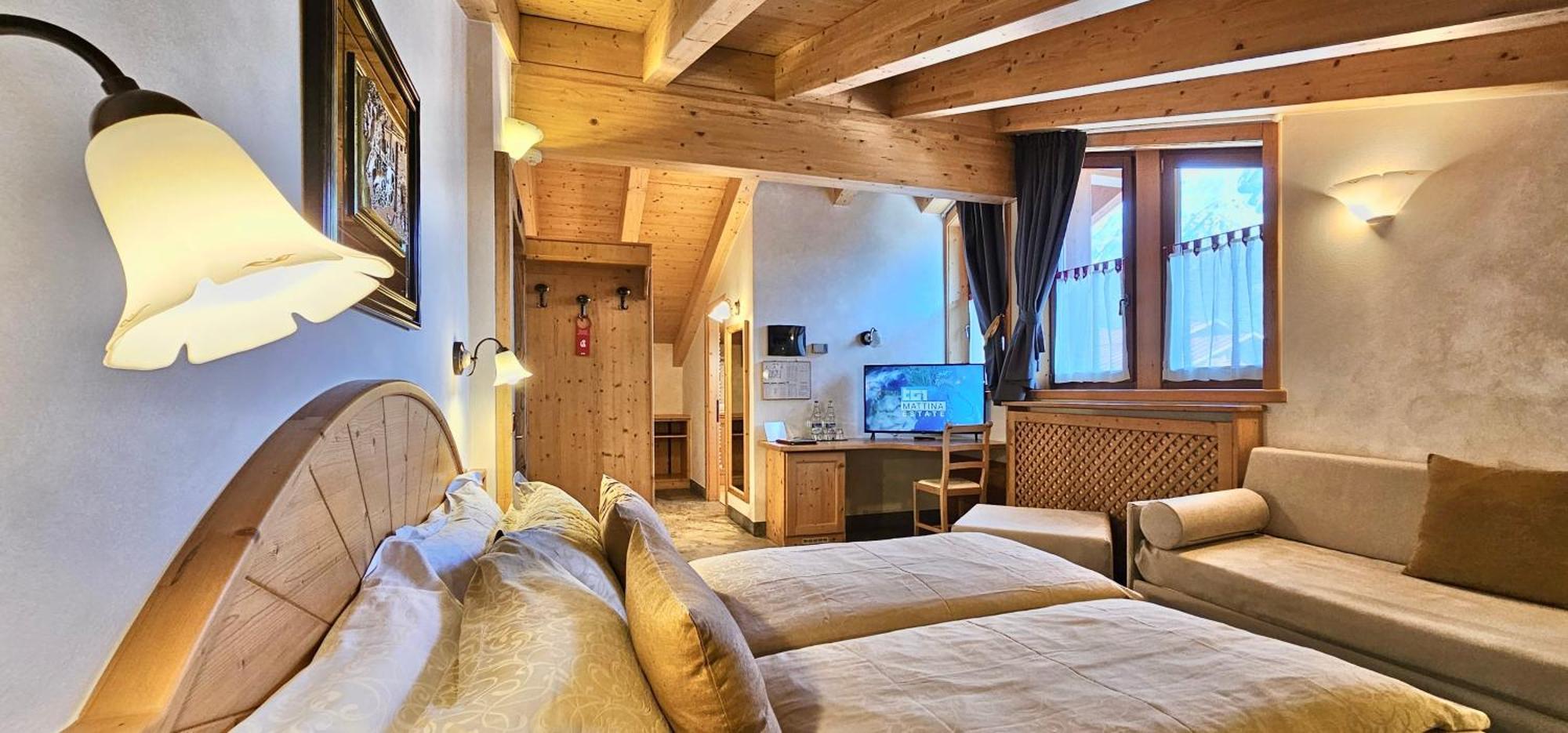 Albergo Alpenrose リヴィーニョ エクステリア 写真